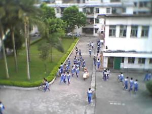 廣寧初級(jí)中學(xué)+-+搜搜百科