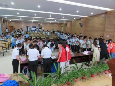 聽完這場講座,珠江中學同學們表示:再也不吃這種&ldquo;辣條&rdquo;了!