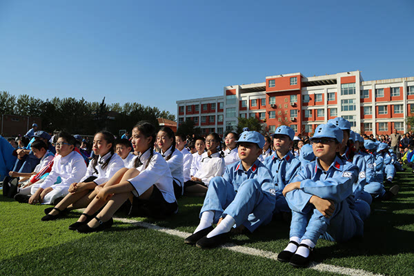 晉城:鳳臺(tái)中學(xué)舉辦校園文化藝術(shù)節(jié) 弘揚(yáng)愛(ài)國(guó)主義精神