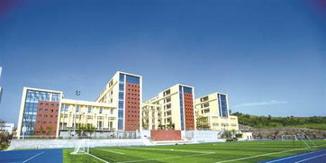 沙坪壩區(qū)大學城第四中學校建成開學