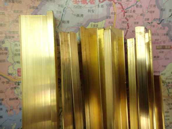 [ 金牛區(qū)家誠銅條廠 ]