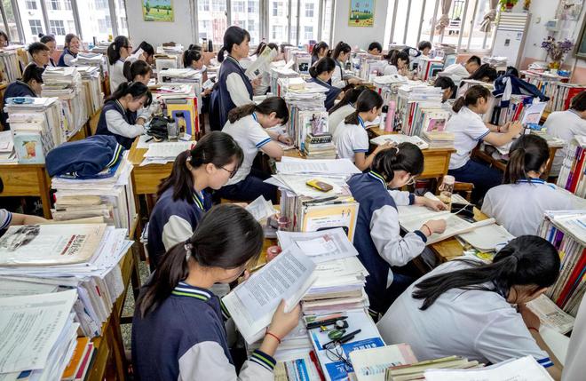 為了學(xué)生好!河北一中學(xué)“要求”統(tǒng)一發(fā)型:孩子“豈是”產(chǎn)品?