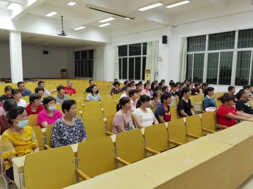 莆田第二中學(xué)召開2021年高考食品安全專項(xiàng)培訓(xùn)工作會(huì)議