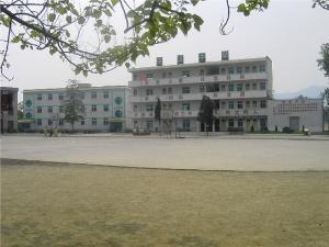 貴州省儒溪中學(xué)
