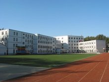 北京青年政治學(xué)院附屬中學(xué)