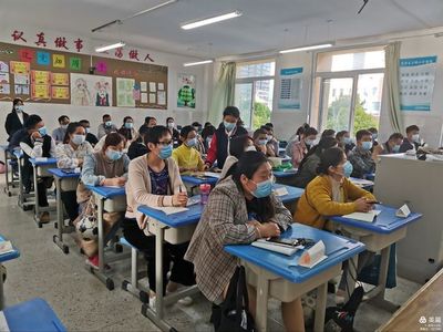 家校攜手成合力 共育學(xué)子好未來——鄭州市第六十九中學(xué)家長(zhǎng)會(huì)紀(jì)實(shí)